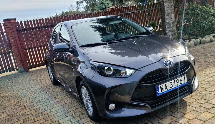 Toyota Yaris cena 71500 przebieg: 49000, rok produkcji 2021 z Warszawa małe 232